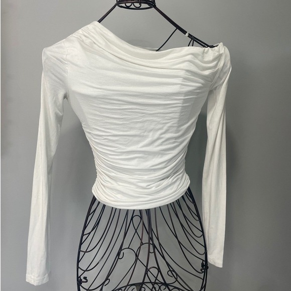 White Fox Boutique Tops - White Fox Boutique Best Of Luck Long Sleeve Top White Small MSRP $55 Ruching EUC